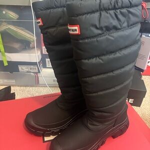 Hunter Black Quilted Women's Winter Boots
